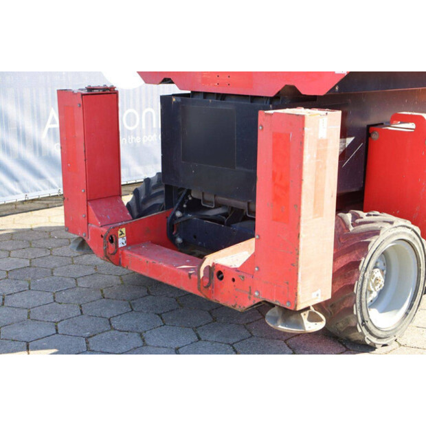 2011 مانيتو 120 SC-46720641