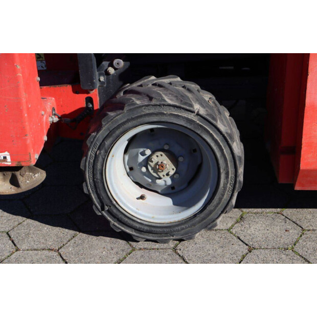 2011 مانيتو 120 SC-46720642