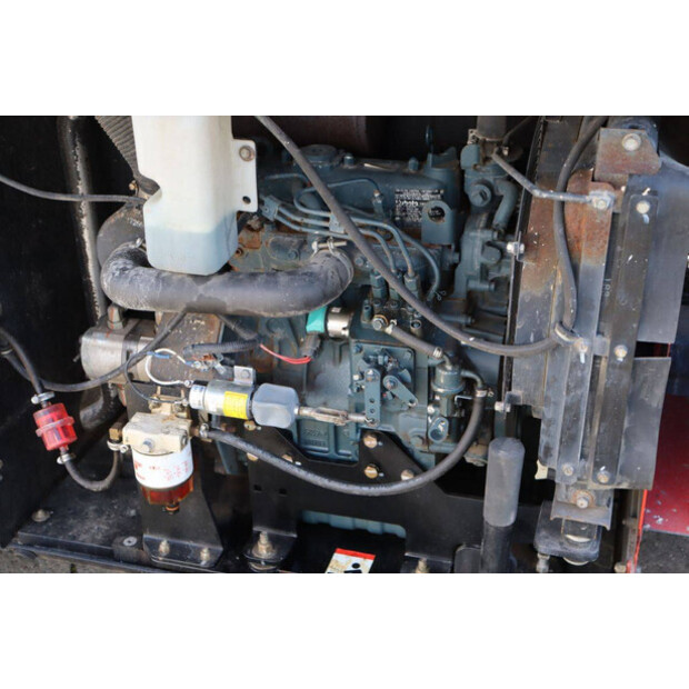 2011 مانيتو 120 SC-46720650