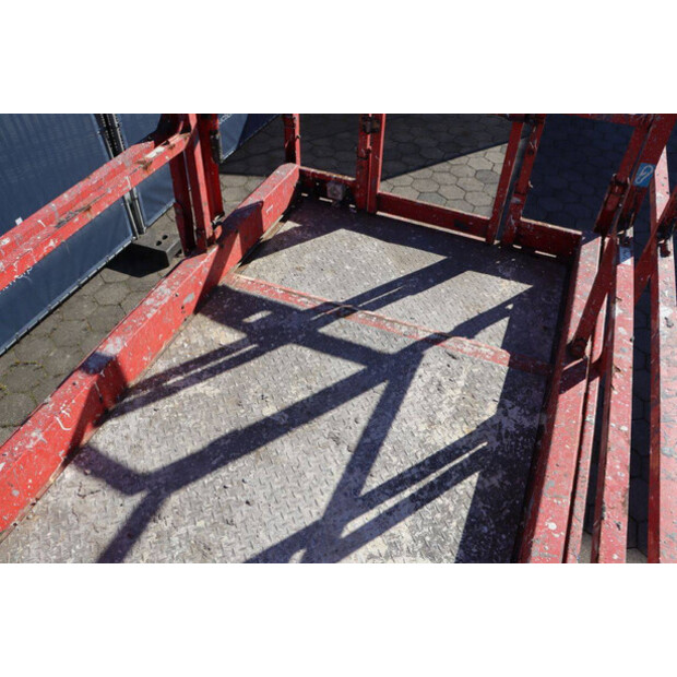 2011 مانيتو 120 SC-46720653