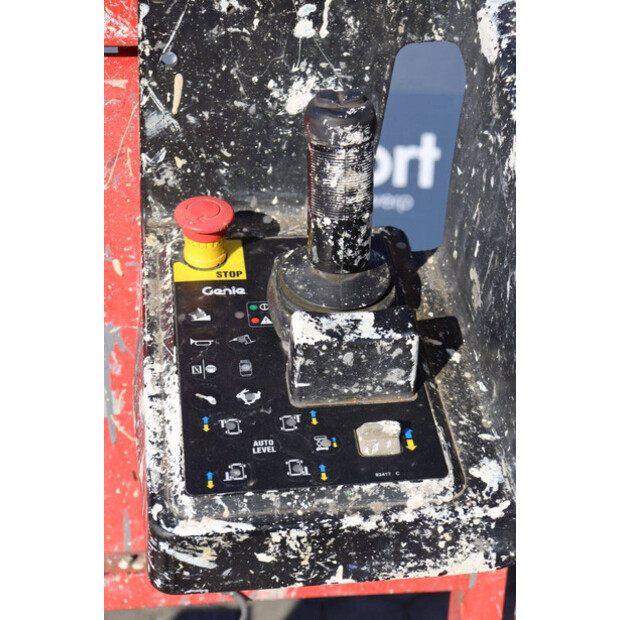 2011 مانيتو 120 SC-46720654