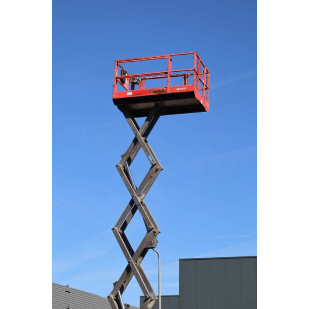 2011 مانيتو 120 SC-46720661