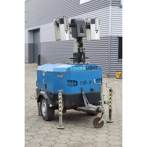 2012 Towerlight VB-9-46720758