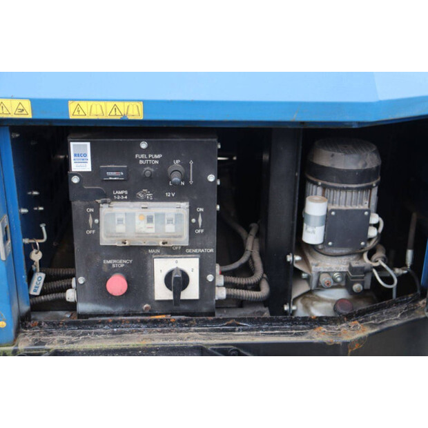 2012 Towerlight VB-9-46720772