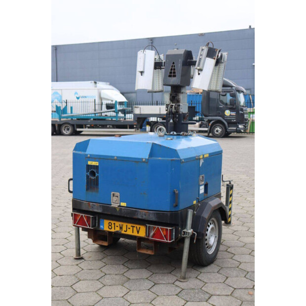 2012 Towerlight VB9LR-1451-46720784