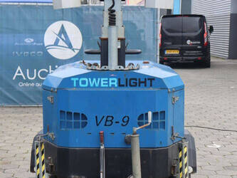 2012-towerlight-vb9lr-1451-1444434-46720786