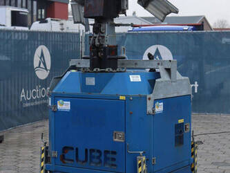 2012-cube-hydro-power-cube-1444439-46720951