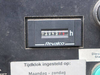 2012-cube-hydro-power-cube-1444439-46720960