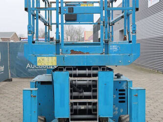 2012-genie-gs-4069-1444441-46721016