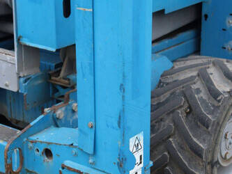 2012-genie-gs-4069-1444441-46721021