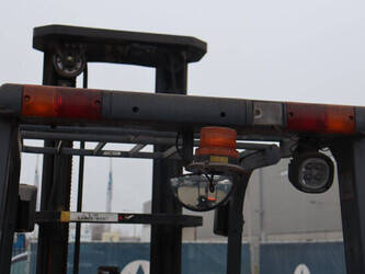 2005-toyota-7fbmf25-1444442-46721063