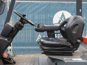 2005-toyota-7fbmf25-1444442-46721067