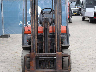 toyota-25-1444443-46721090