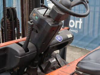 toyota-25-1444443-46721103