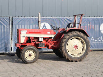 Image de TRACTEURS 1972 MC Cormick 353 À vendre à Irlande