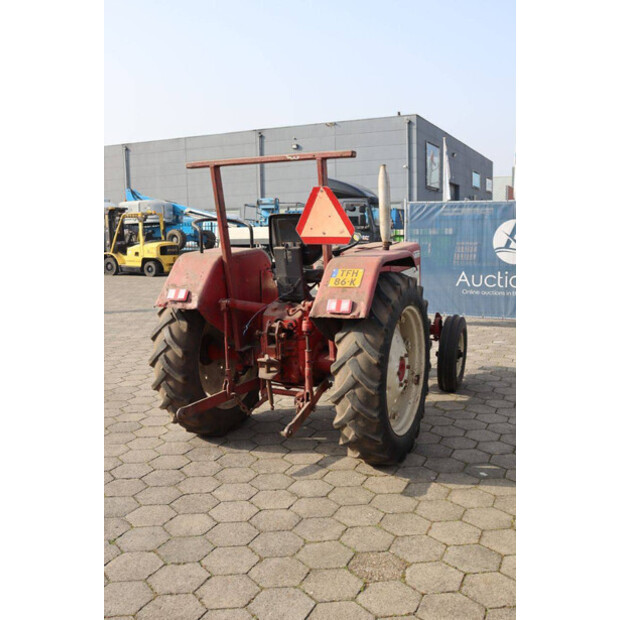 1972 ام سي كورمك 353-46721214