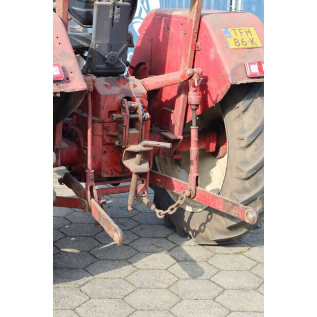 1972 ام سي كورمك 353-46721225