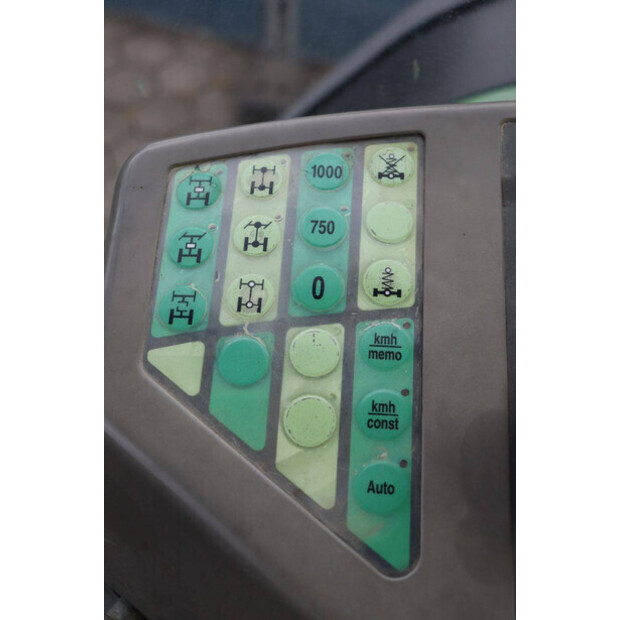 Fendt Favorit 824-46721508