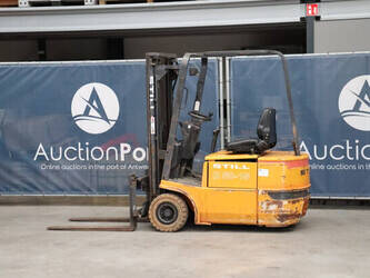 2001-still-r50-15-1444454-46721562