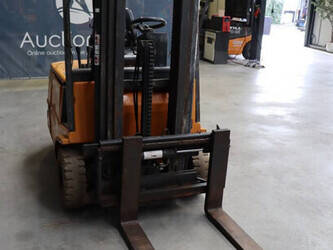 2001-still-r50-15-1444454-46721566