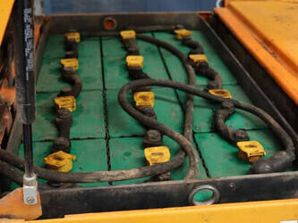 2001-still-r50-15-1444454-46721579