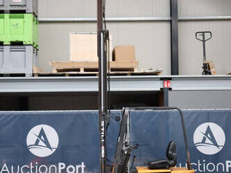 2001-still-r50-15-1444454-46721597