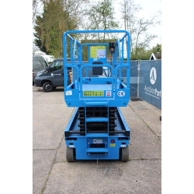 2025 AT CLS08-46721816