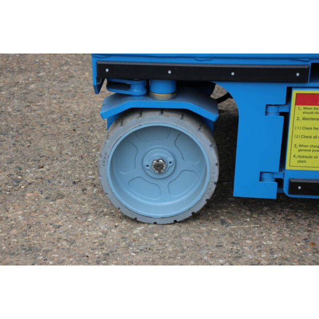 2025 AT CLS08-46721821