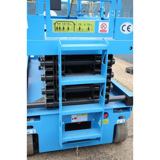 2025 AT CLS08-46721825