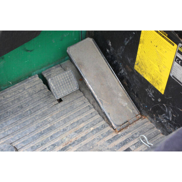 1998 MITSUBISHI RB 20-46721879