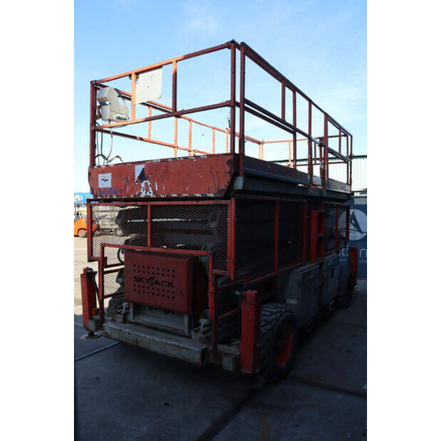 2007 سكايجاك SJ9250-141-46722052