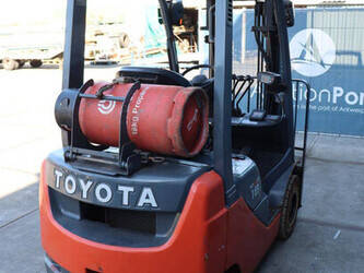 2019-toyota-02-8fgf18-1444470-46722081