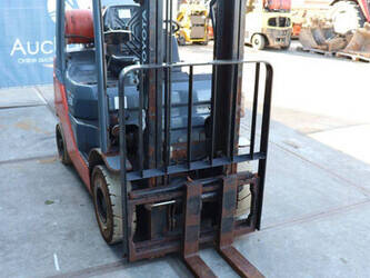 2019-toyota-02-8fgf18-1444470-46722082