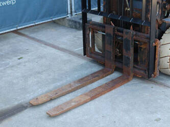 2019-toyota-02-8fgf18-1444470-46722086