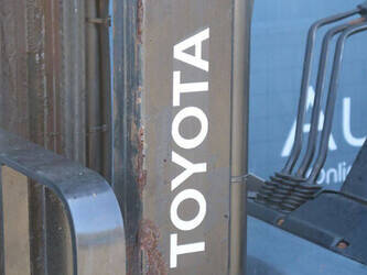 2019-toyota-02-8fgf18-1444470-46722088