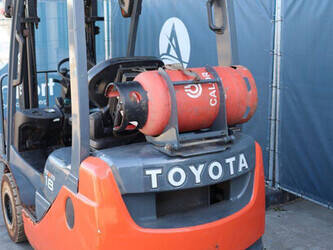 2019-toyota-02-8fgf18-1444470-46722093