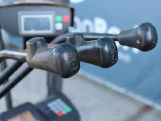 2019-toyota-02-8fgf18-1444470-46722106