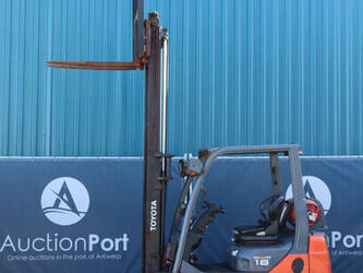 2019-toyota-02-8fgf18-1444470-46722114