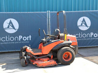 صورة ل جزازات كوبوتا ZD326