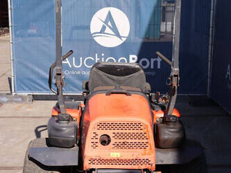 kubota-zd326-46722285