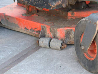 kubota-zd326-46722292