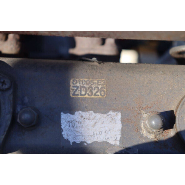 كوبوتا ZD326-46722300