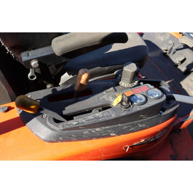 كوبوتا ZD326-46722307