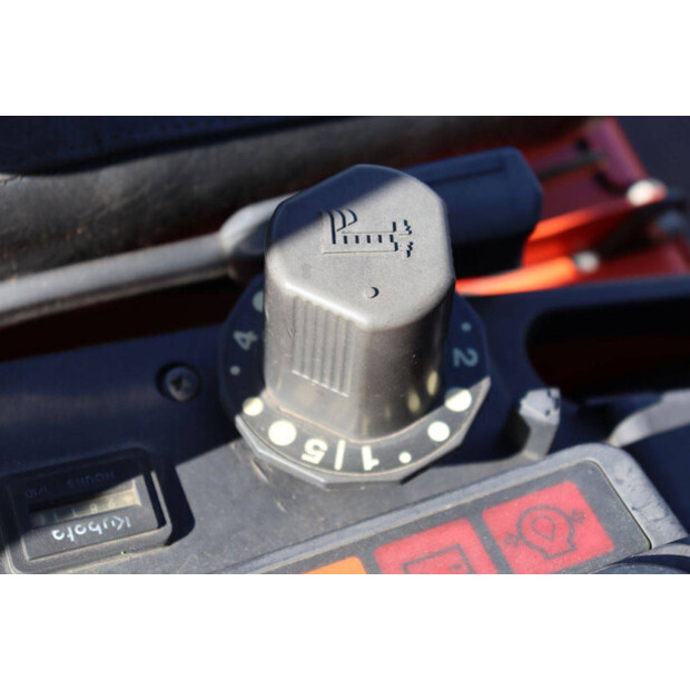 كوبوتا ZD326-46722310