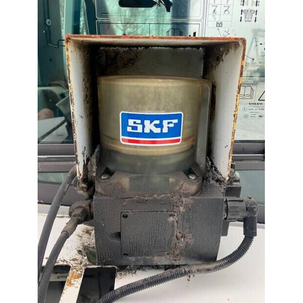 2013 فولفو ECR88D-46722353