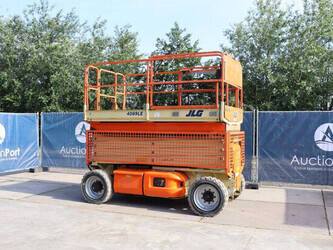 2010-jlg-4069le-1444480-46722412