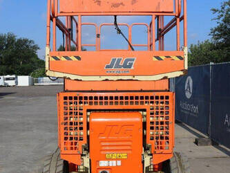 2010-jlg-4069le-1444480-46722414
