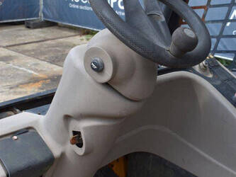 1998-jcb-30-46722472