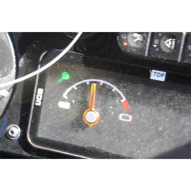 2020 جيه سي بي 19C-1E-46722622