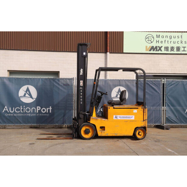 1989 يال ERC30AG-46722628